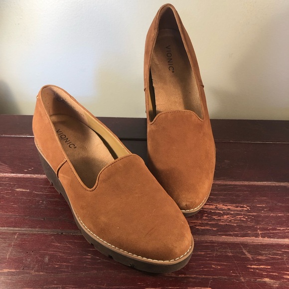 Vionic | Shoes | Vionic Willa Wedge Toffee Color Suede Arch Support ...